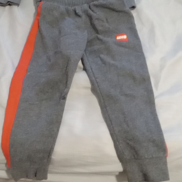 Lego sweatsuit toddler boy 4yrs to 5 years - Picture 3 of 5